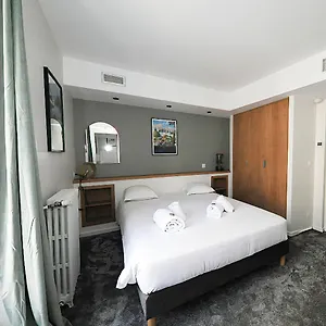 https://hotel-du-rhone.hotels-rhonealpes.com